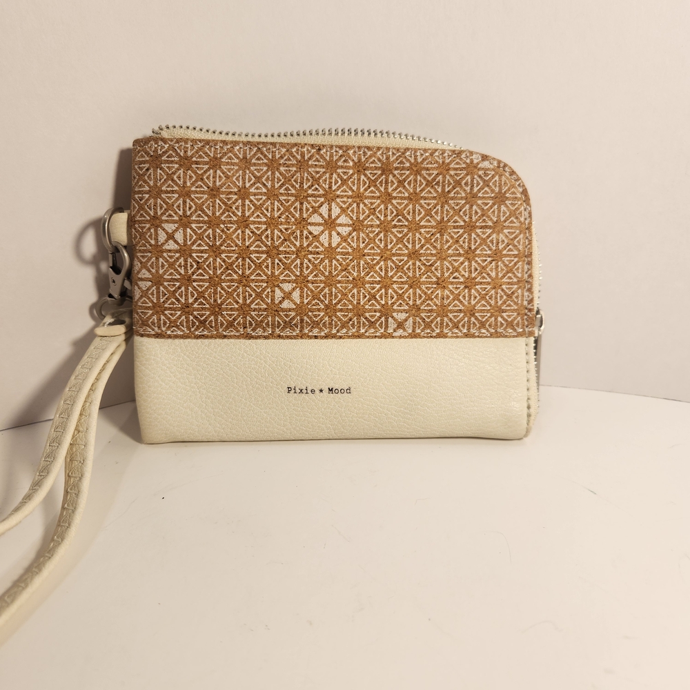 Pixie Mood Tan and Cream Women's Wristlet